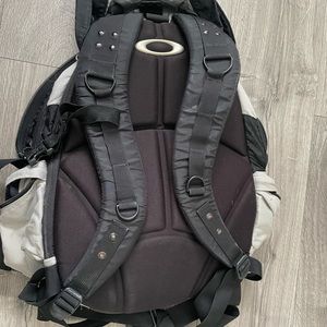 OAKLEY BACKPACK